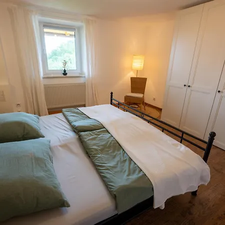 Apartment Berghof-glueck